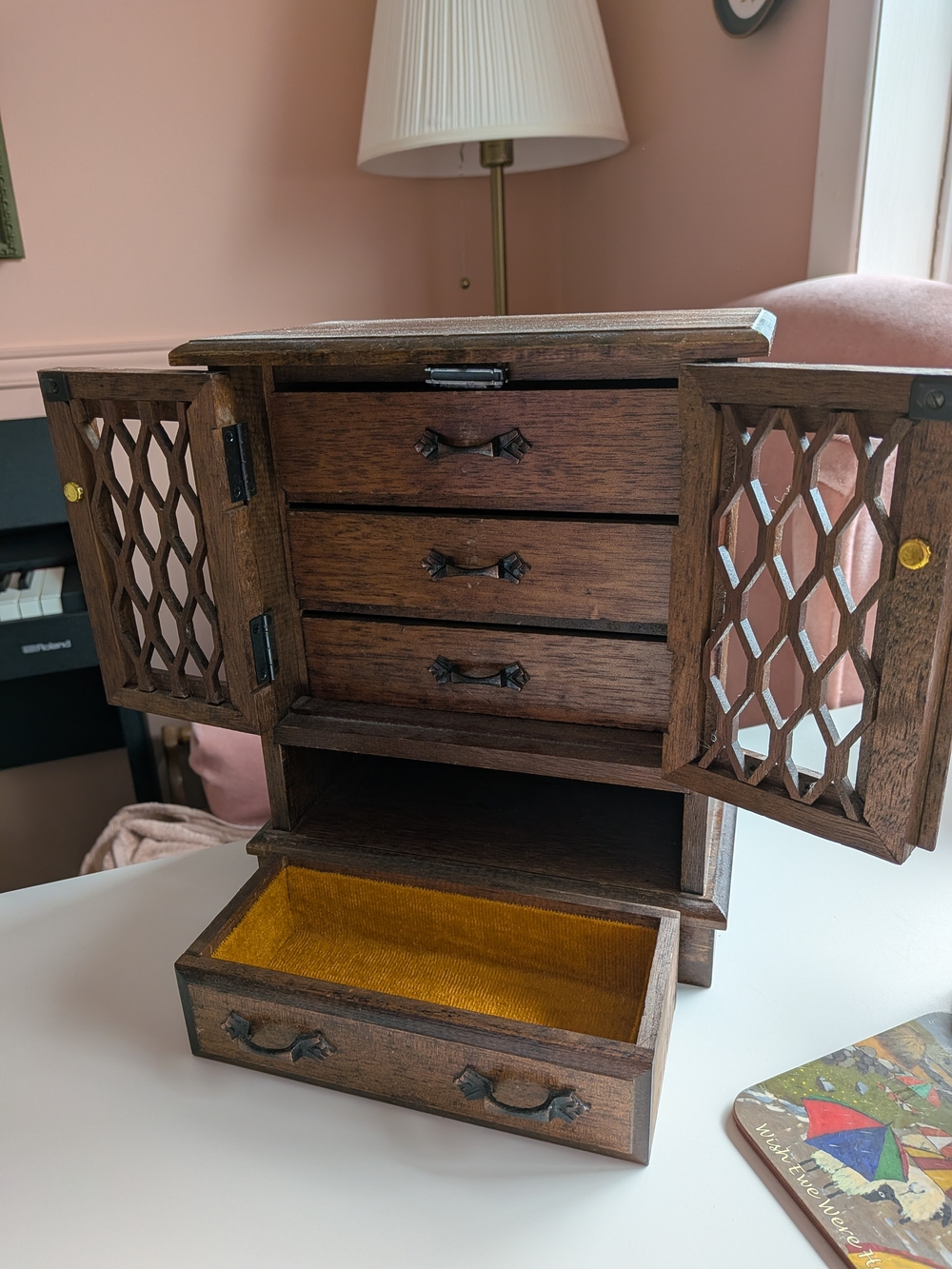 Vintage Wooden Jewelry Box/Music Box Dark Brown - Picture 3 of 6